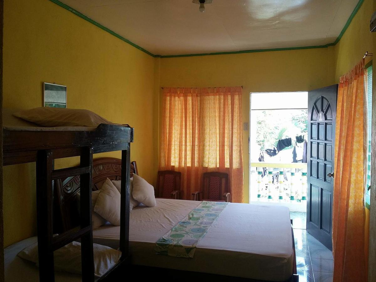 Guanna's Place Room&Resto Bar Isla de Malapascua Exterior foto